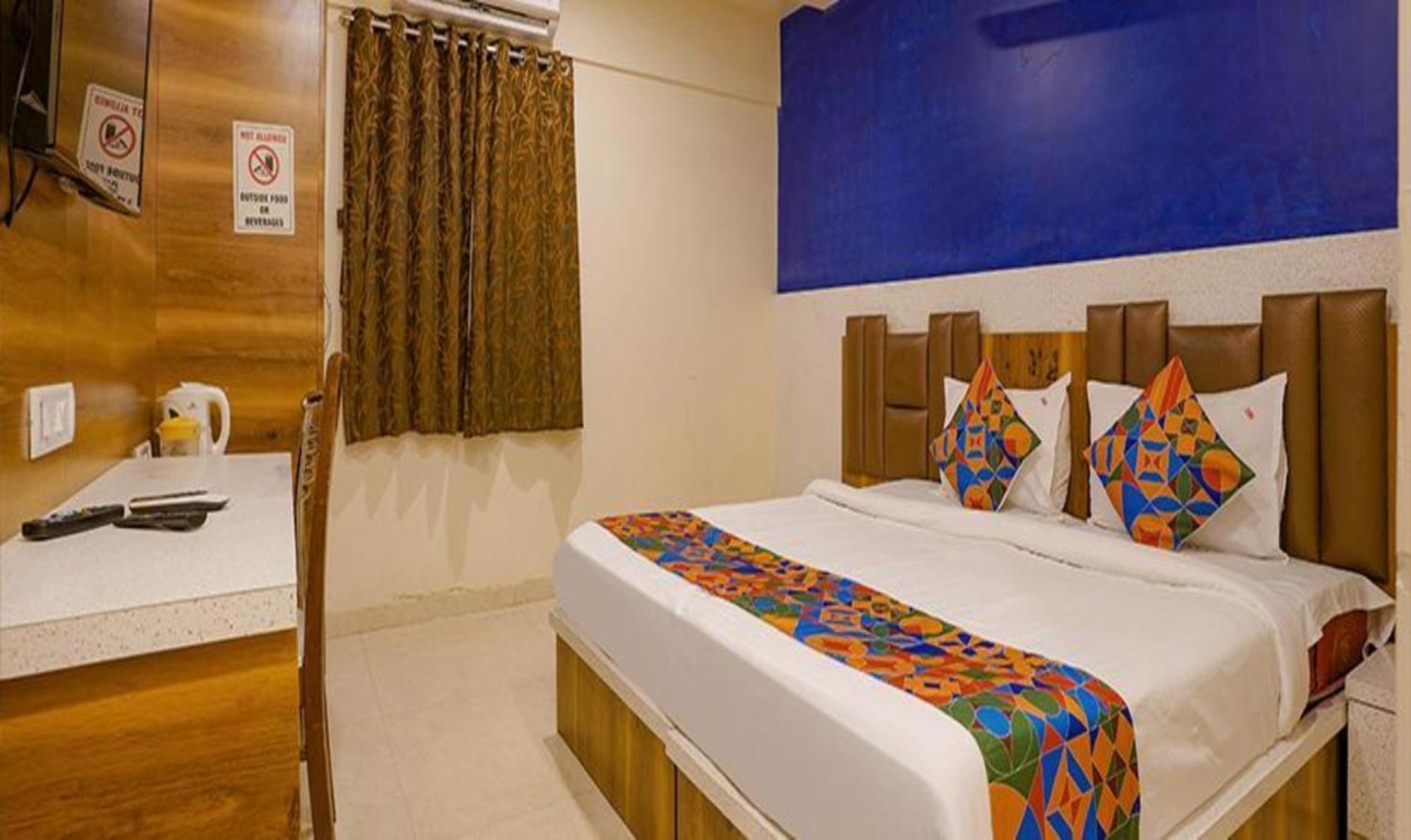 Fabexpress Veera Residency Hotell Mumbai Eksteriør bilde