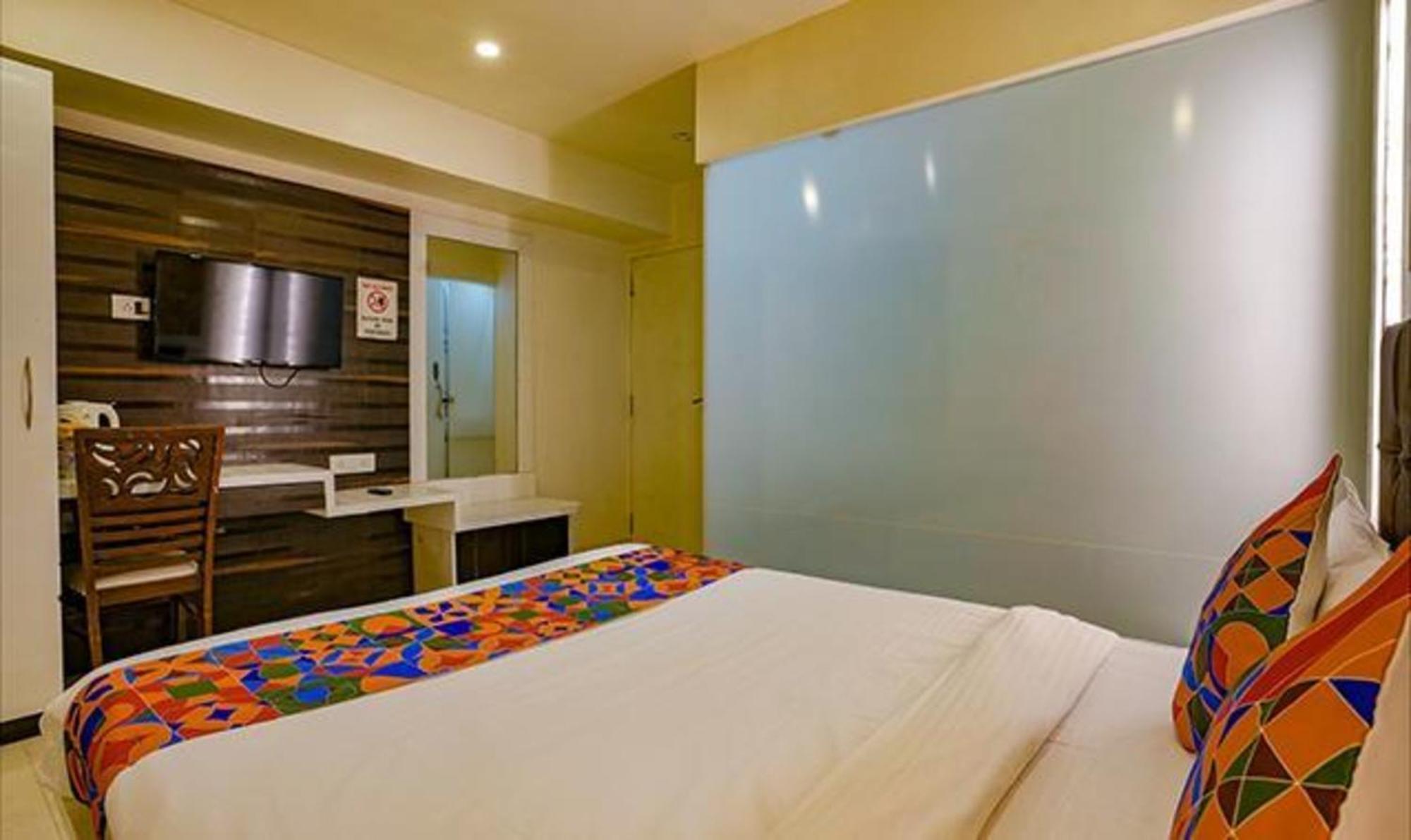 Fabexpress Veera Residency Hotell Mumbai Eksteriør bilde