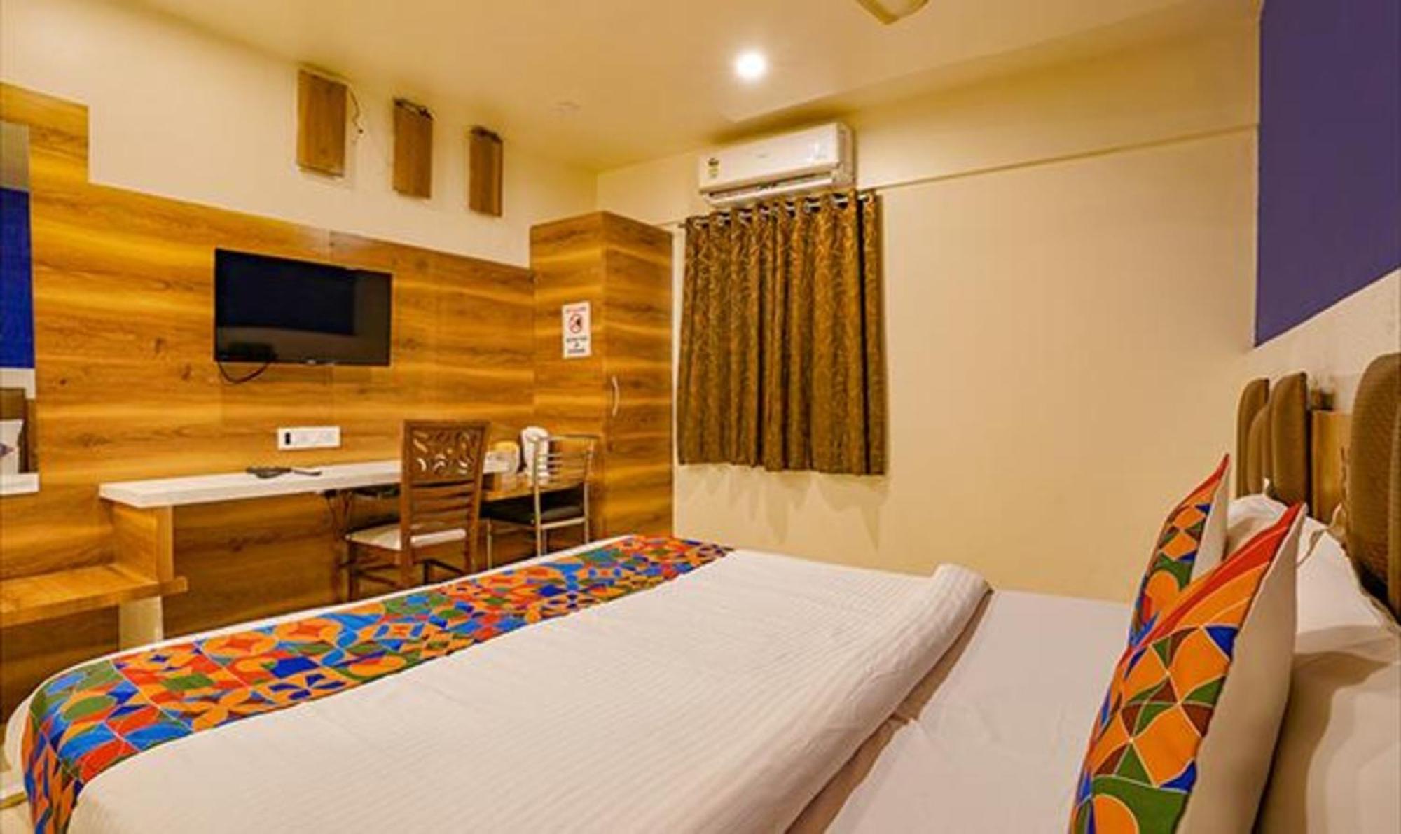 Fabexpress Veera Residency Hotell Mumbai Eksteriør bilde