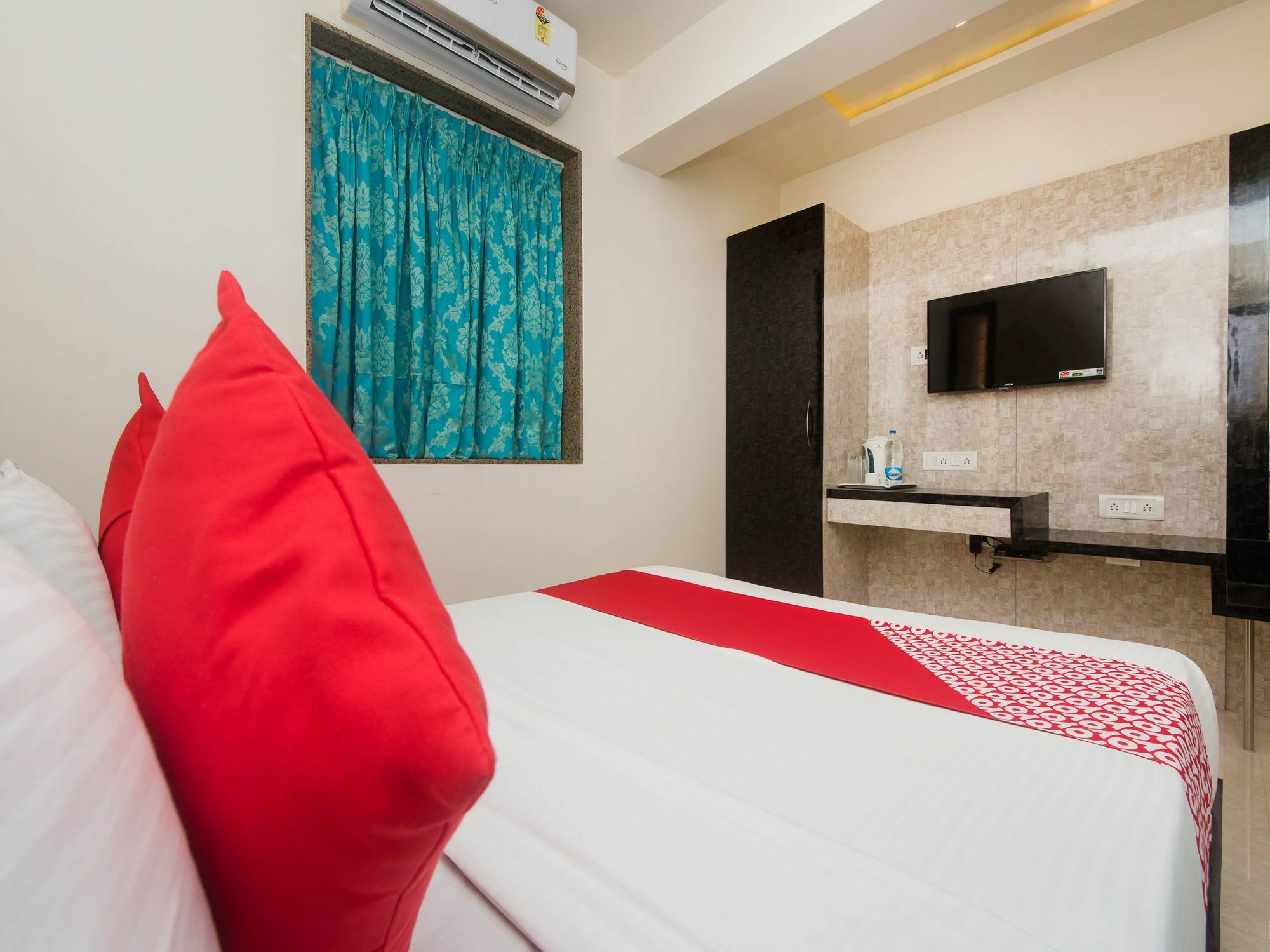 Fabexpress Veera Residency Hotell Mumbai Eksteriør bilde